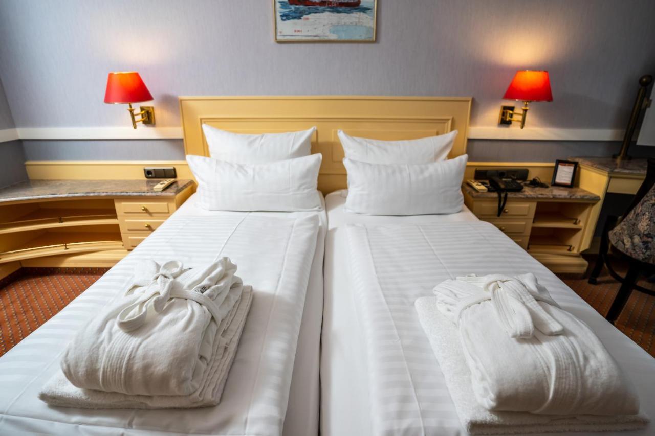 Hotel Strandperle クックスハーフェン エクステリア 写真
