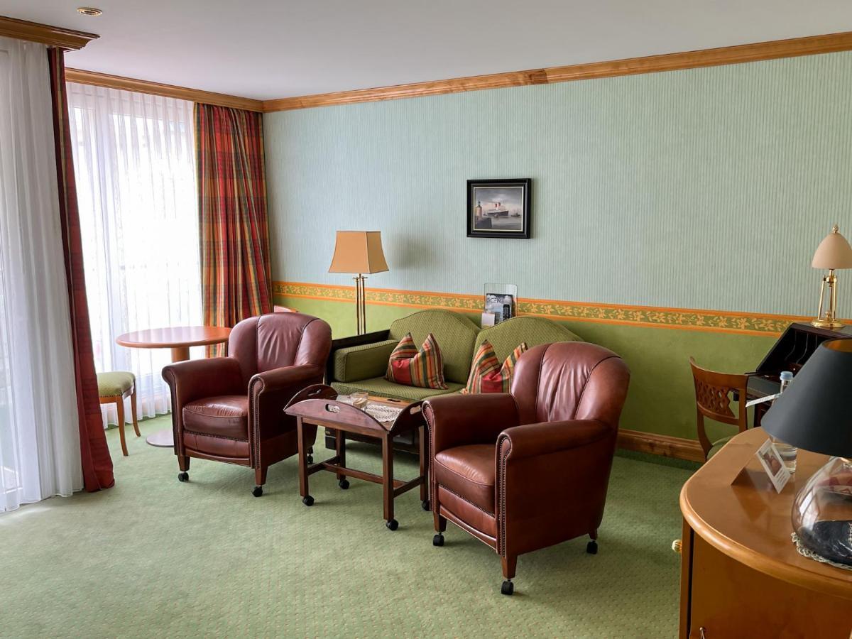 Hotel Strandperle クックスハーフェン エクステリア 写真