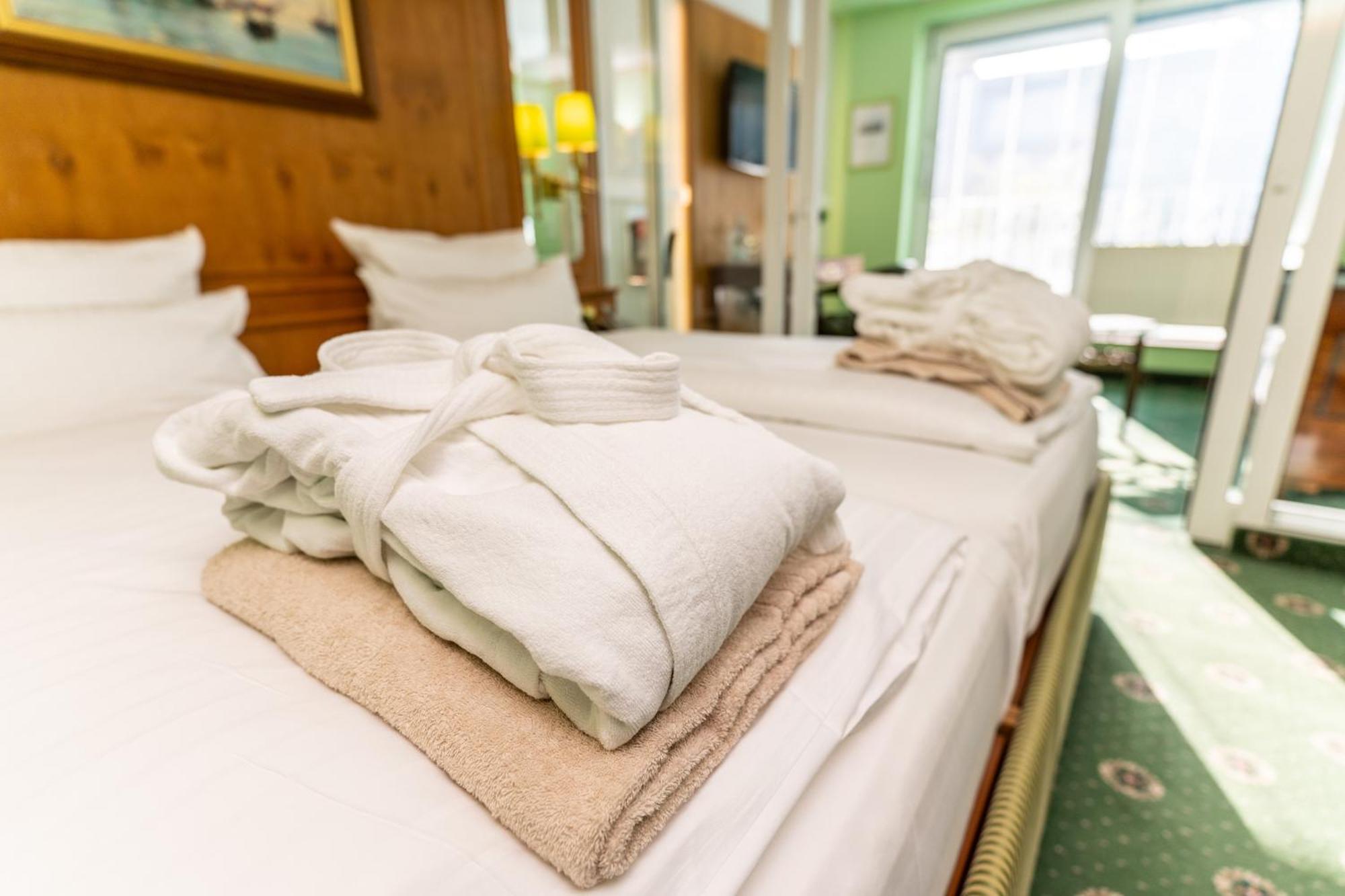 Hotel Strandperle クックスハーフェン エクステリア 写真