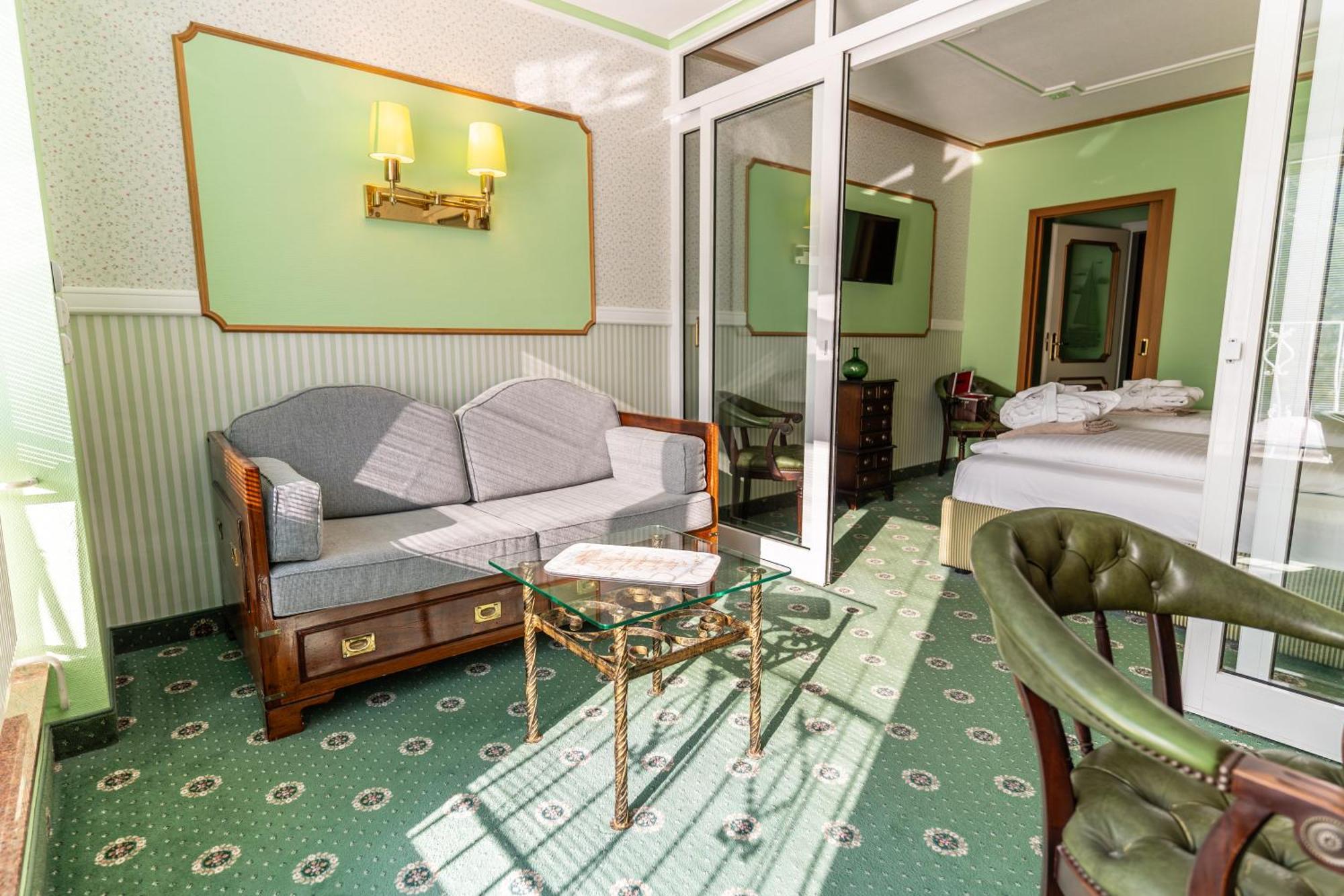 Hotel Strandperle クックスハーフェン エクステリア 写真