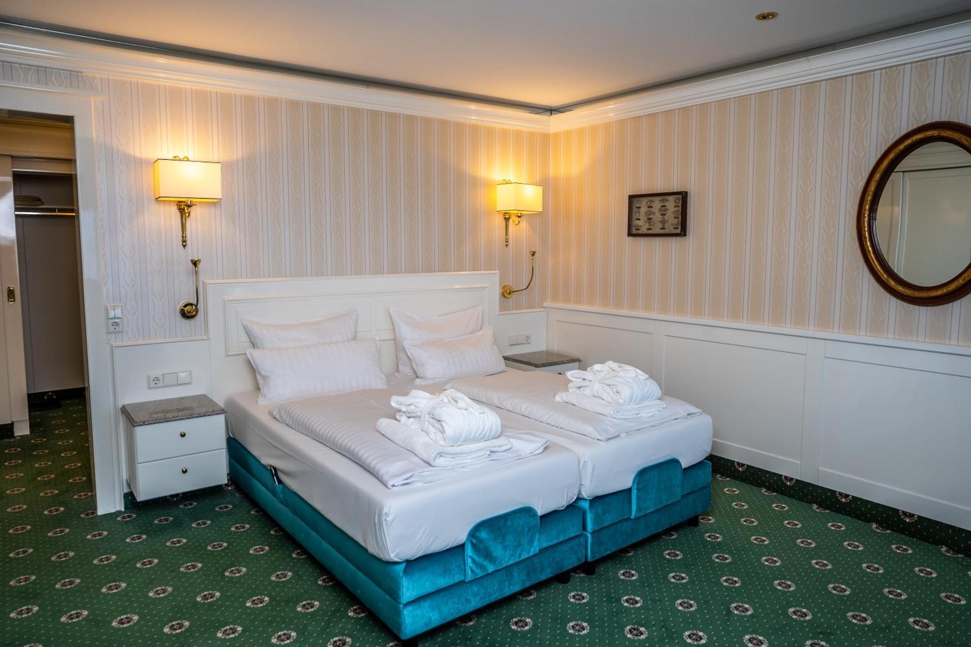 Hotel Strandperle クックスハーフェン エクステリア 写真