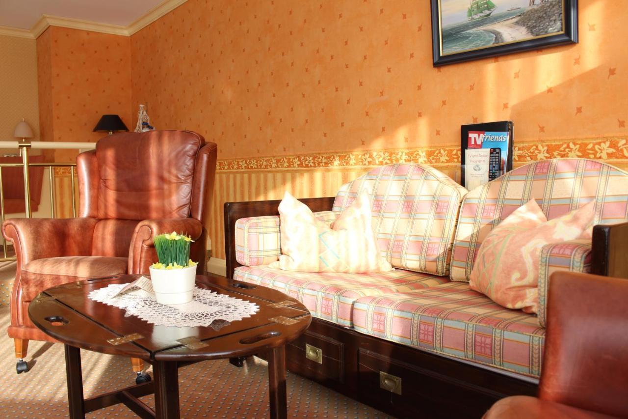 Hotel Strandperle クックスハーフェン エクステリア 写真